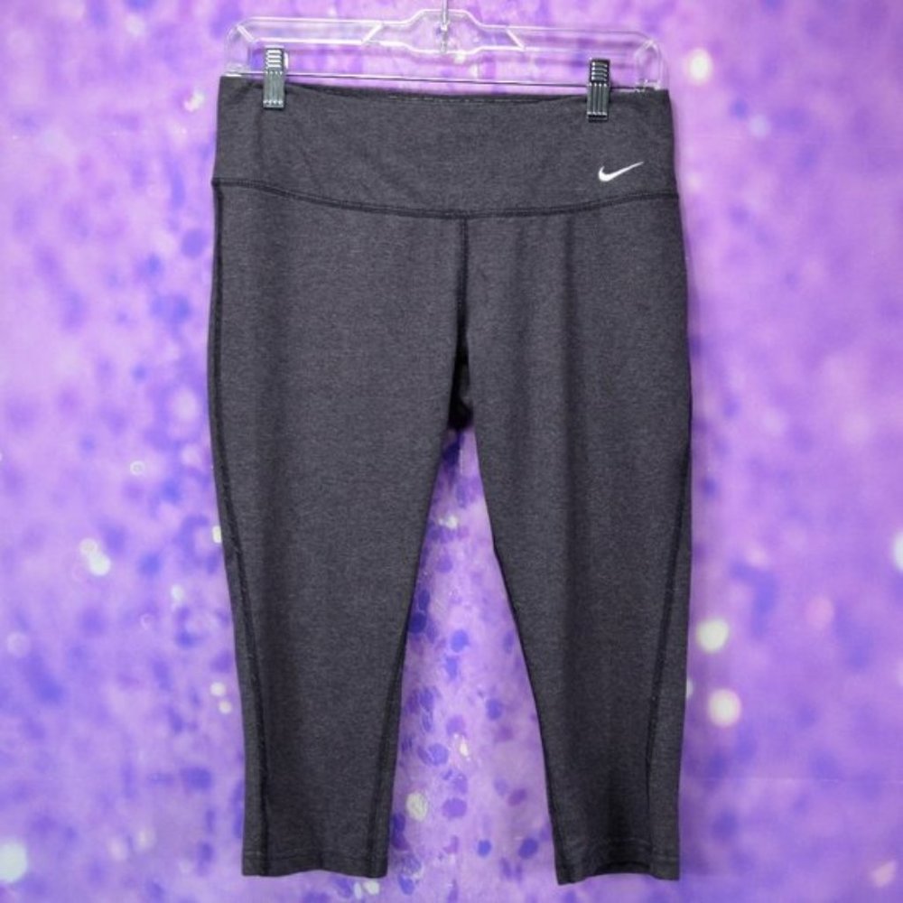 Nike Capri Length Leggings